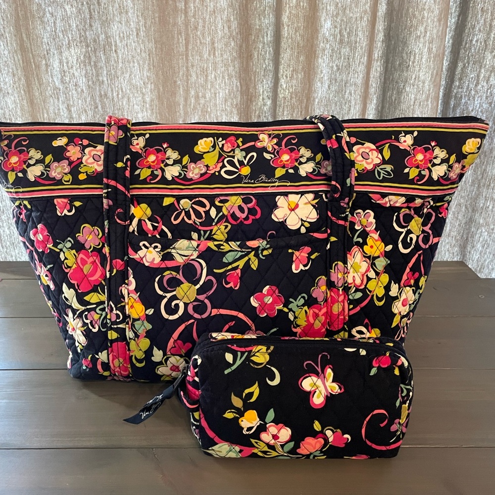 Vera Bradley Tote set